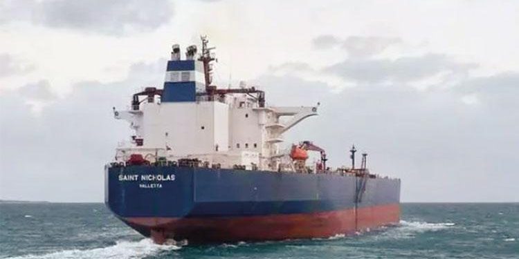 Tüpraş’tan Kızıldeniz açıklaması: Petrol gemisi ile irtibat kesildi