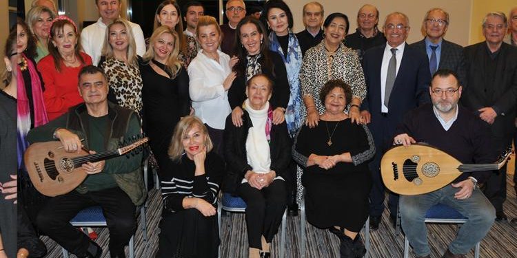 Türk Müziğinde Roman Dokunuşu