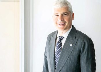 Türkiye’de yılda 1.7 milyon araç satılabileceğini belirten TAYSAD Lideri: İran yapıyorsa biz de yaparız