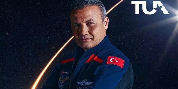 Uzaya giden birinci Türk Alper Gezeravcı ne vakit dönecek? Takvim muhakkak oldu