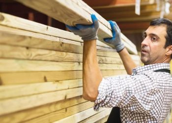 Vasıfsız elemanın maliyeti 850 dolar… İhracatçılar maaş artırımlarının piyasada istikrarları bozduğunu, kendilerinin de zorlandığını söyledi