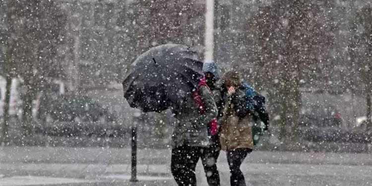 Yarın İstanbul’da iş yerleri tatil mi? 29 Ocak 2024 Pazartesi kamu çalışanı idari müsaadeli olacak mı? İstanbul için kar uyarısı!