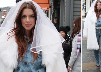 Yeniden bulmuş giyecek farklı bir kıyafet: Damat yok ancak duvağı başında