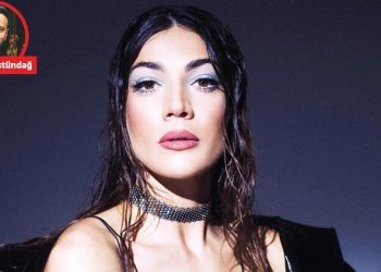 Yunan müzikçi Ivi Adamou: Türkülerinize bayılıyorum