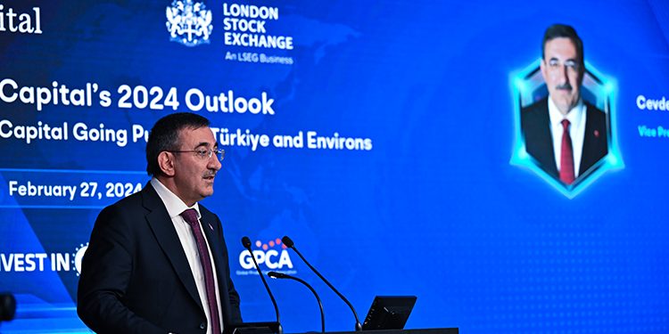 Cevdet Yılmaz, Londra’da yatırımcı ve fon yöneticileriyle buluştu