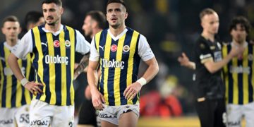 Fenerbahçe evinde Alanyaspor’a puan kaybetti