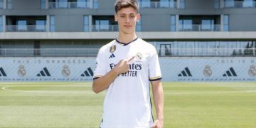 İşte Türkiye futbol tarihinin transfer ‘en’leri