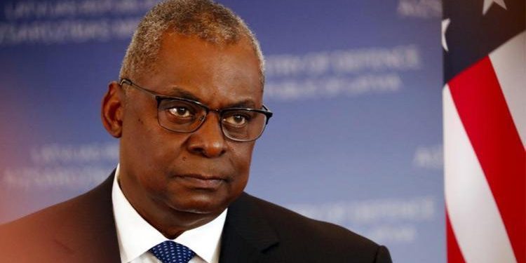 ABD Savunma Bakanı Llyod Austin hastaneye kaldırıldı