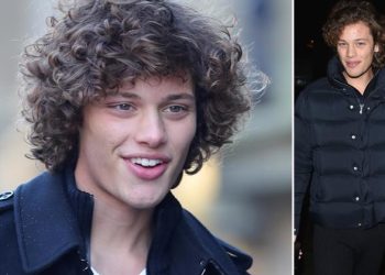 Altı yaşında öksüz kalmıştı… Keşke annen de görseydi bu kadar güzel ve yetenekli olduğunu