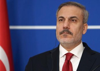 Bakan Fidan  Prens Faysal bin Ferhan Âl Suud ile görüştü