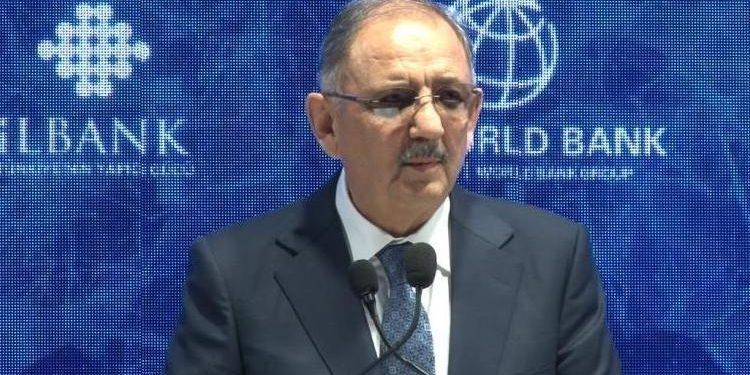 Bakan Özhaseki: 680 bin civarında konut, 70 bin civarında iş yeri yıkıldı