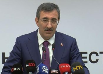 Cumhurbaşkanı Yardımcısı Yılmaz’dan Çinli turist açıklaması: Ülkemizde daha fazla görmek istiyoruz