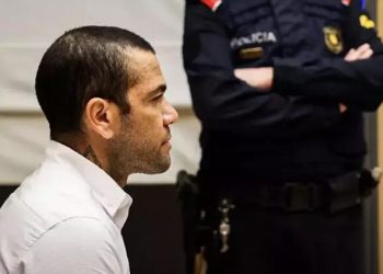 Dani Alves neden mahpusta, cürmü ne? Eski futbolcu 4.5 yıl mahpus cezasına çarptırıldı!