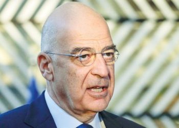 Dendias’tan F-35 açıklaması: ‘Acelemiz yok’