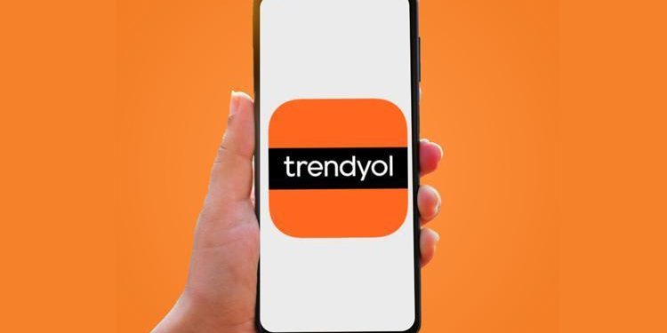 Dubai’de çok istikametli lisan modelini dünyaya anlattı