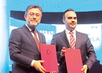 Endüstrinin su maksadı yüzde 50 tasarruf