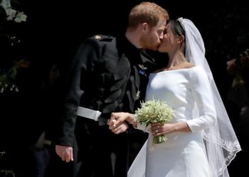 Görünüşte gerçeğe dönmüş bir peri masalıydı… Ağız kokusu sandı ancak değildi… Giderek berbatlaştı, leş üzereydi