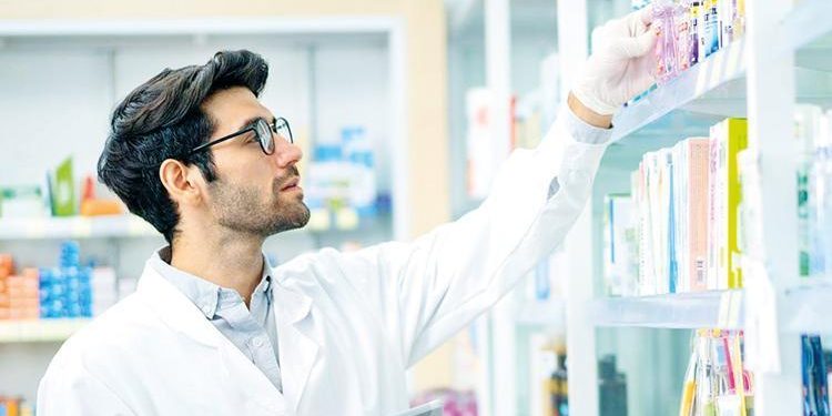 İngiltere’de eczanede muayene devri