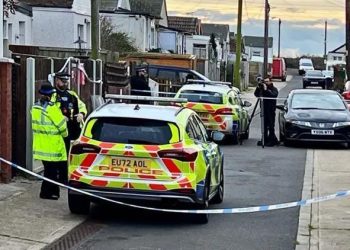 İngiltere’de fecî olay: Torununu ziyaret eden bayan, kendisine saldıran köpekler tarafından öldürüldü