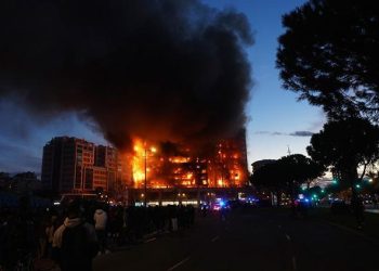 İspanya’nın Valencia kentinde yangın: En az dört kişi hayatını kaybetti
