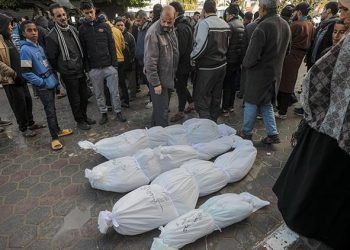 İsrail akınları altındaki Gazze’de can kaybı 27 bin 585’e yükseldi