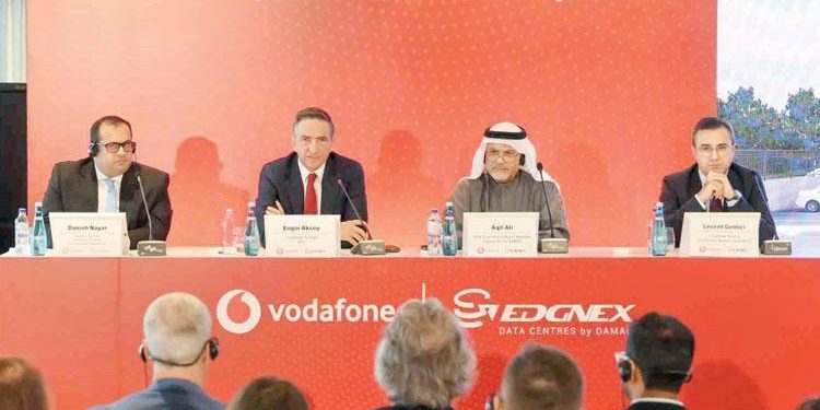 İzmir’e 100 milyon dolarlık ‘veri’ yatırımı