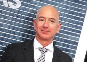 Jeff Bezos’tan milyarlarca dolarlık pay satışı