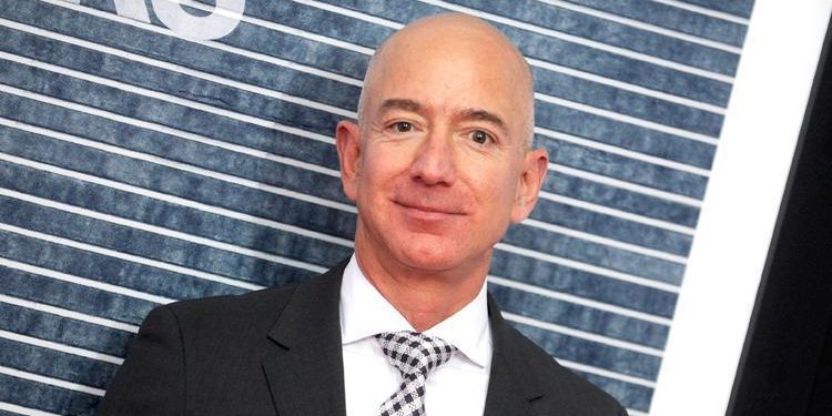 Jeff Bezos’tan milyarlarca dolarlık pay satışı