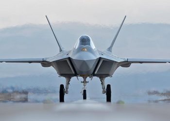 Kaan dünyada manşet… Bloomberg ‘dönüm noktası’nı yazdı! Yunan basını: Türk savunma endüstrisinin en büyük projelerinden biri