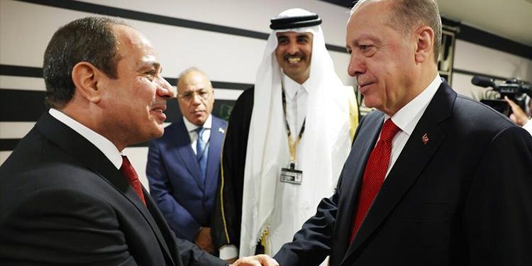 Kahire’de tarihi tepe… Komşu tedirgin! Erdoğan’ın kelamları İsrail’de bu türlü yankılandı