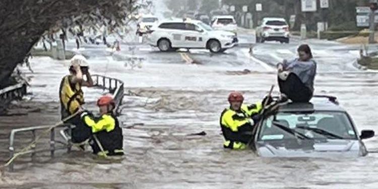 Kaliforniya alarma geçti! 8 ilçede acil durum ilan edildi