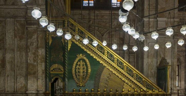 KANDİL GÜNLERİ || Kaç kandil var, bundan sonra hangi kandil kutlnacak? Diyanet 2024 Takvimi kandil günleri ve tarihleri