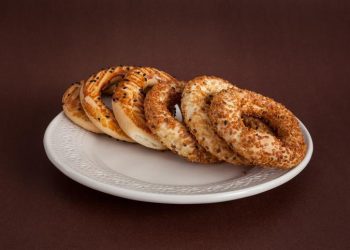 KANDİL SİMİDİ TARİFİ|| Kandil simidi nasıl yapılır? Mahlepli ve mahlepsiz kandil simidi tanımı