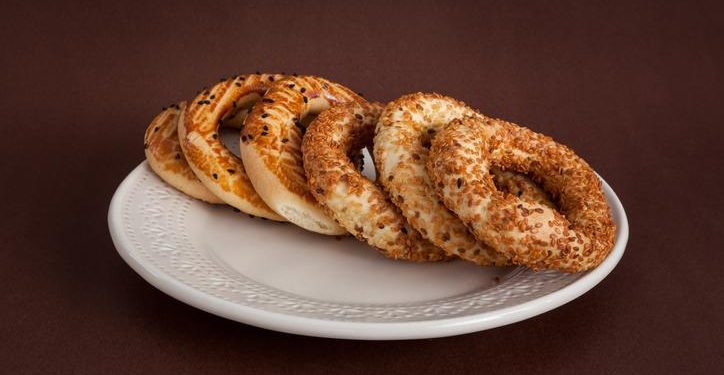 KANDİL SİMİDİ TARİFİ|| Kandil simidi nasıl yapılır? Mahlepli ve mahlepsiz kandil simidi tanımı