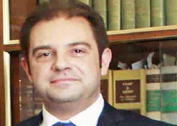 Kıbrıs’ta Türk avukat krizine kefalet formülü