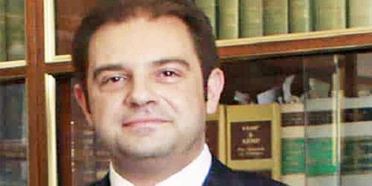 Kıbrıs’ta Türk avukat krizine kefalet formülü