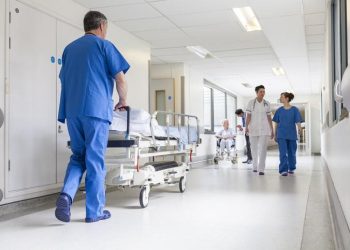 Klinik dayanak elemanı nedir, ne iş yapar? Klinik dayanak elemanı hangi kısımda çalışır?