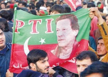 Mahpustaki başkanın adayları kazandı… Pakistan’da İmran Han sürprizi