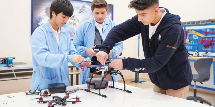 Meslek liselerine istihdam maksatlı yeni modeller