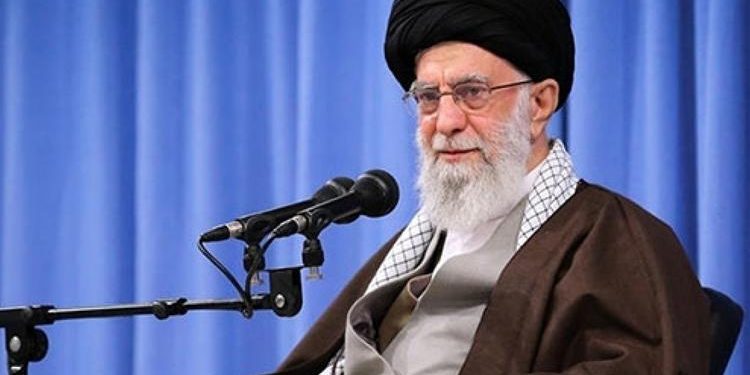 Meta, Hamaney’in hesaplarını kapattı