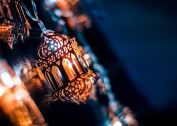 MİRAÇ KANDİL İLETİLERİ (ESKİ, DUYULMAMIŞ, DOKUNAKLI): Güzel Kandiller… Kısa ve öz, manalı, görselli, yeni, dualı, ayetli, hadisli Miraç Kandili iletileri… WhatsApp, Facebook, Instagram için Miraç Kandili kelamları