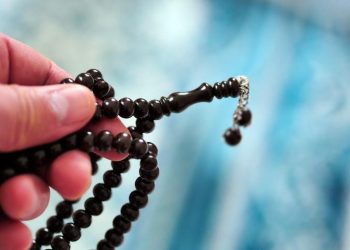 Miraç Kandili’nde nasıl salavat getirilir? İşte Salavat-ı Şerif Türkçe Arapça okunuşu ve manası