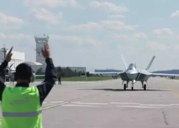 Muharip ne demek, ne manaya gelir? TDK sözlüğü: Muharip manası