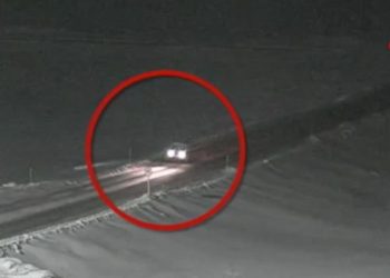 Navalni’nin cenazesinin taşındığı anlar görüntülendi