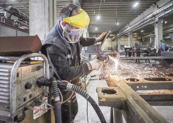 OECD: Türkiye 2024’te yüzde 2.9 büyüyecek