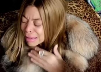 Onca şöhretten geriye kalan… Yastığına sarılıp ağladı.. Ne arkadaşım var ne param