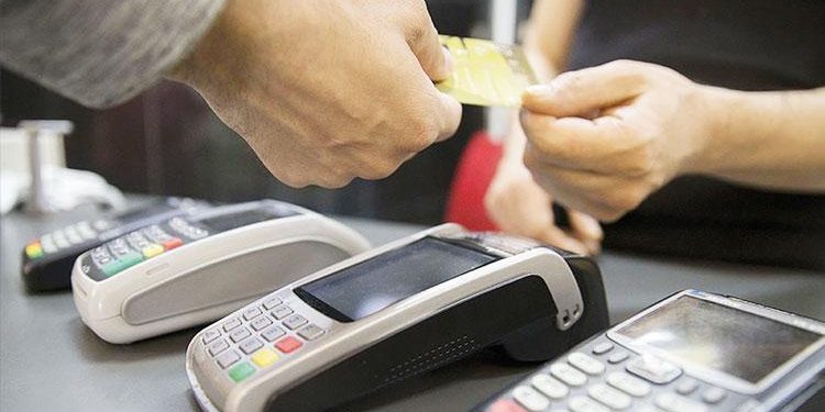 Perakendecinin kart telaşı büyüyor