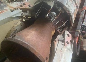 Polis gözlerine inanamadı! Meskenden nükleer başlık taşımak için tasarlanmış roket çıktı