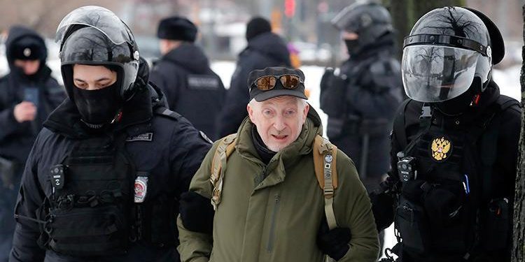 Rusya’da Navalny protestoları devam ediyor… Gözaltı sayısı 400’e yükseldi