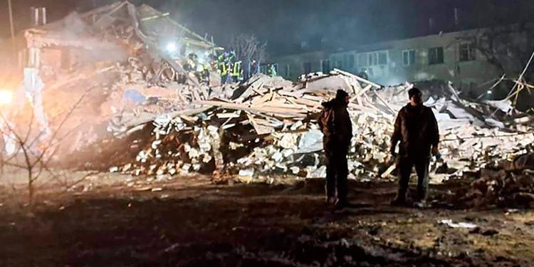 Rusya’dan Ukrayna’ya saldırı! İngiltere ve Letonya Kiev için harekete geçti